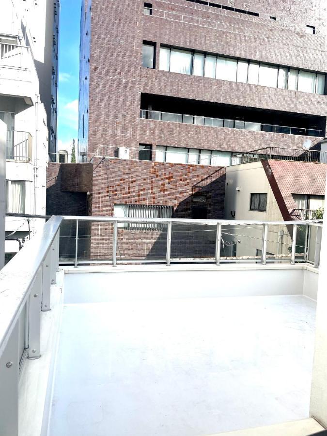 Small 渋谷まで2駅10分 青山一丁目駅徒歩3分一軒家ペット歓迎お子様歓迎駐車場あり6人までok Сasa de vacaciones *
